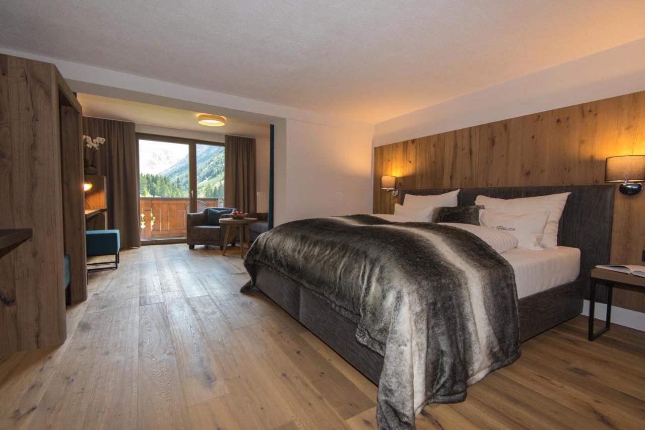 Hotel Sonnblick Sankt Leonhard im Pitztal Exterior foto